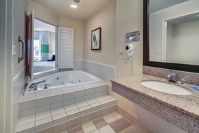 Fairfield Inn & Suites Jacksonville Beach
