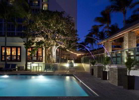 Jupiter Beach Resort & Spa