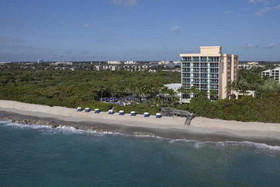 Jupiter Beach Resort & Spa