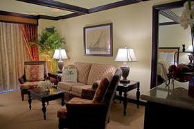 Jupiter Beach Resort & Spa