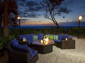 Jupiter Beach Resort & Spa