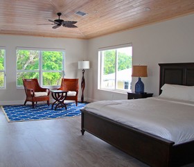 Dolphin Point Villas