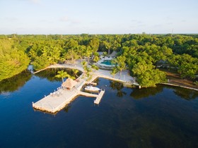 Largo Resort