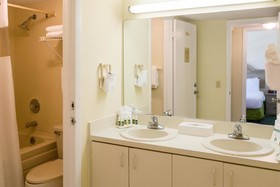 Marina del Mar Resort & Marina