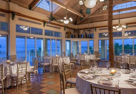 Reefhouse Resort & Marina