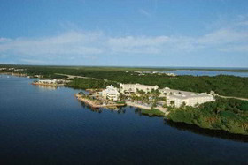 Reefhouse Resort & Marina