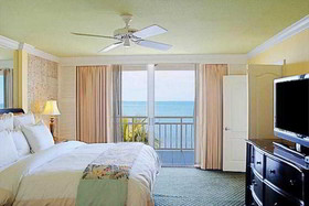 Reefhouse Resort & Marina