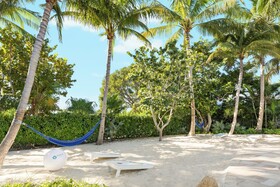 Blue Flamingo Resort Key West