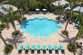 Blue Flamingo Resort Key West