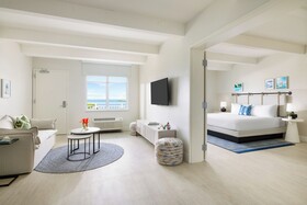 Blue Flamingo Resort Key West