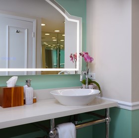 Ocean Key Resort & Spa