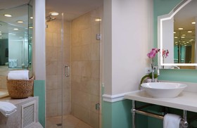 Ocean Key Resort & Spa