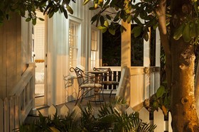 Paradise Inn