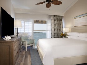 Pier House Resort &  Spa