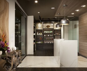 Pier House Resort &  Spa