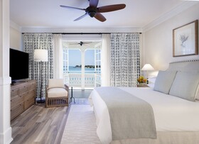 Pier House Resort &  Spa