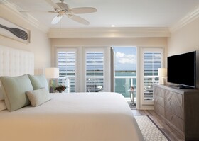 Pier House Resort &  Spa
