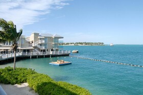 Pier House Resort &  Spa