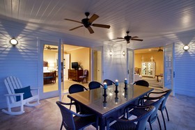 Sunset Key Cottages
