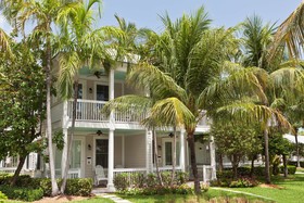 Sunset Key Cottages