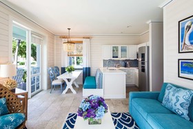 Sunset Key Cottages