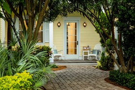Sunset Key Cottages