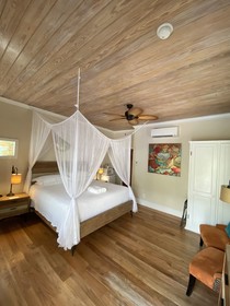 The Guesthouses at Southernmost Beach Resort