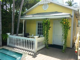 The Guesthouses at Southernmost Beach Resort