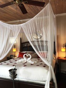 The Guesthouses at Southernmost Beach Resort