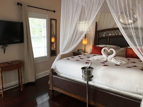 The Guesthouses at Southernmost Beach Resort