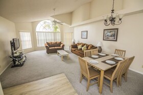 Charles Sweetwater Club Condo