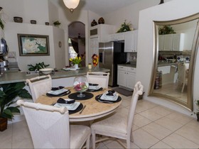 Cristine's Seasons Villa
