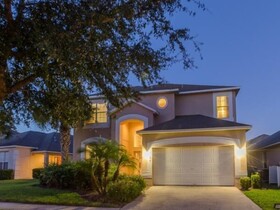 Emerald Island Resort