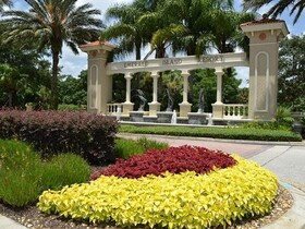 Emerald Island Resort