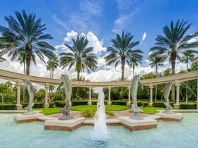 Emerald Island Resort