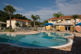 Berkley Lake Townhomes