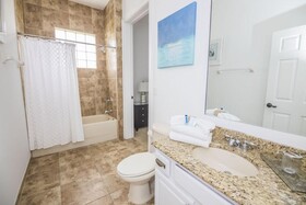 Kevin's Reunion Resort Vacation Home