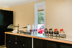 Super 8 by Wyndham Kissimmee/Orlando