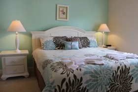 Lucaya Village Resort