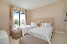 Magic Village Yards by Florida Star Vacations