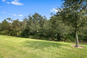 Marcus 6 Bedroom Villa by Redawning