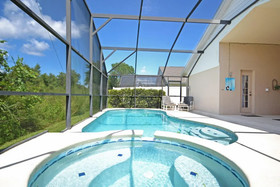 Mickey & Minnie's Palace