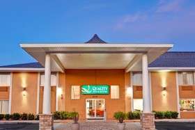 Quality Inn & Suites