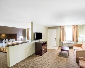 Quality Inn & Suites By the Parks