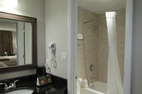 Quality Inn & Suites Kissimmee by The Lake
