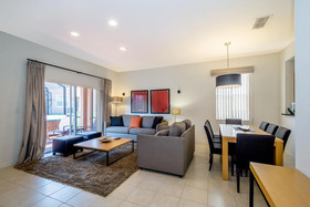 Regal Oaks by Orlando Short Term Rentals