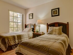 Royal Laguna Villas By Magical Memories