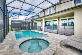 Solara Resort by Redawning