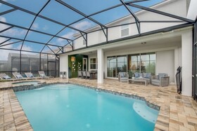 Solara Resort by Redawning