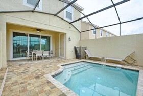 Solara Resort by Redawning